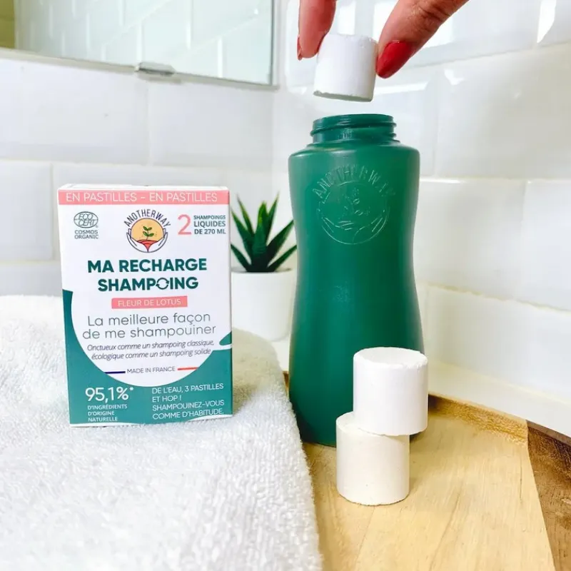 Les Soins<ANOTHERWAY Shampoing en pastilles,